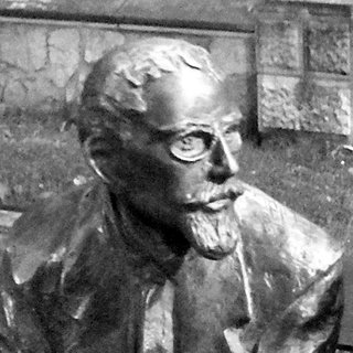 Otton Nikodým, statue in Kraków